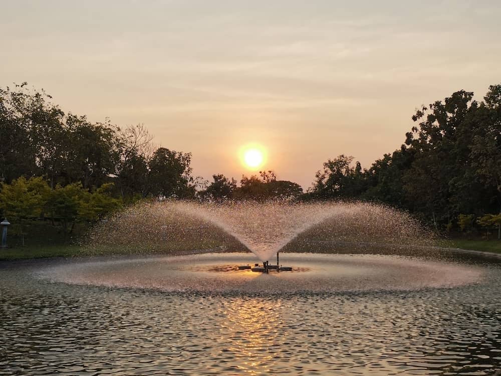 Fountain Seating